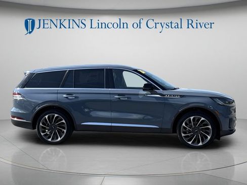 New 2026 Lincoln Aviator Reserve AWD/4WD image 3