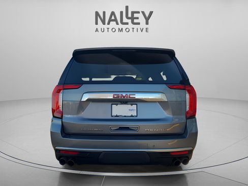 Used 2021 GMC Yukon XL Denali w/ Denali Premium Package image 5