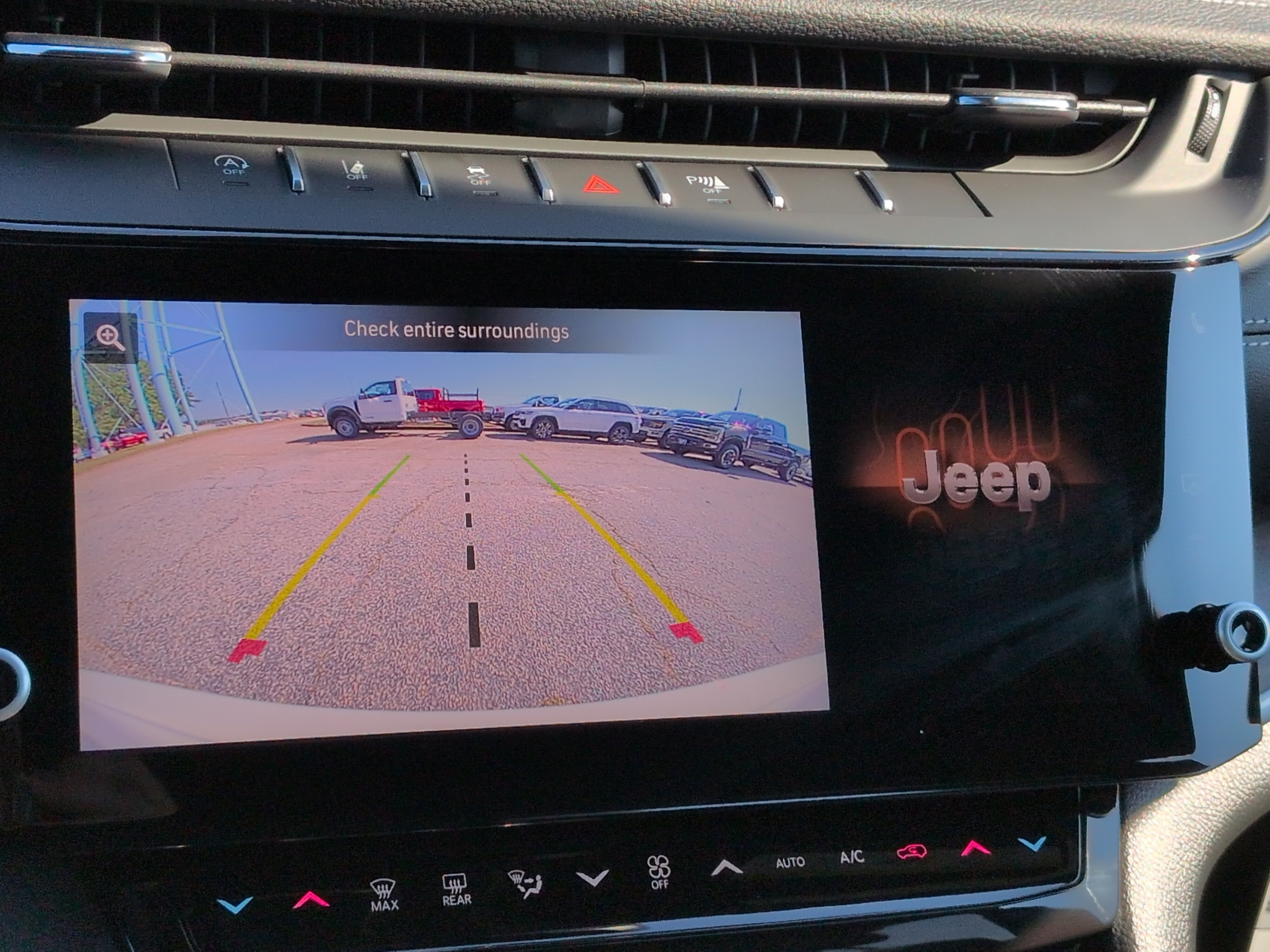New 2026 Jeep Grand Cherokee Altitude AWD/4WD image 19