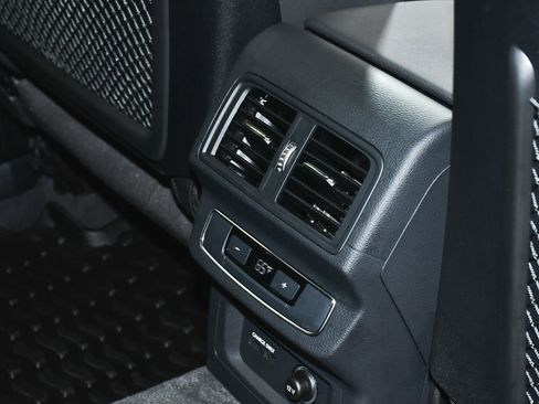 Used 2023 Audi Q5 2.0T Premium Plus w/ Premium Plus Package image 55