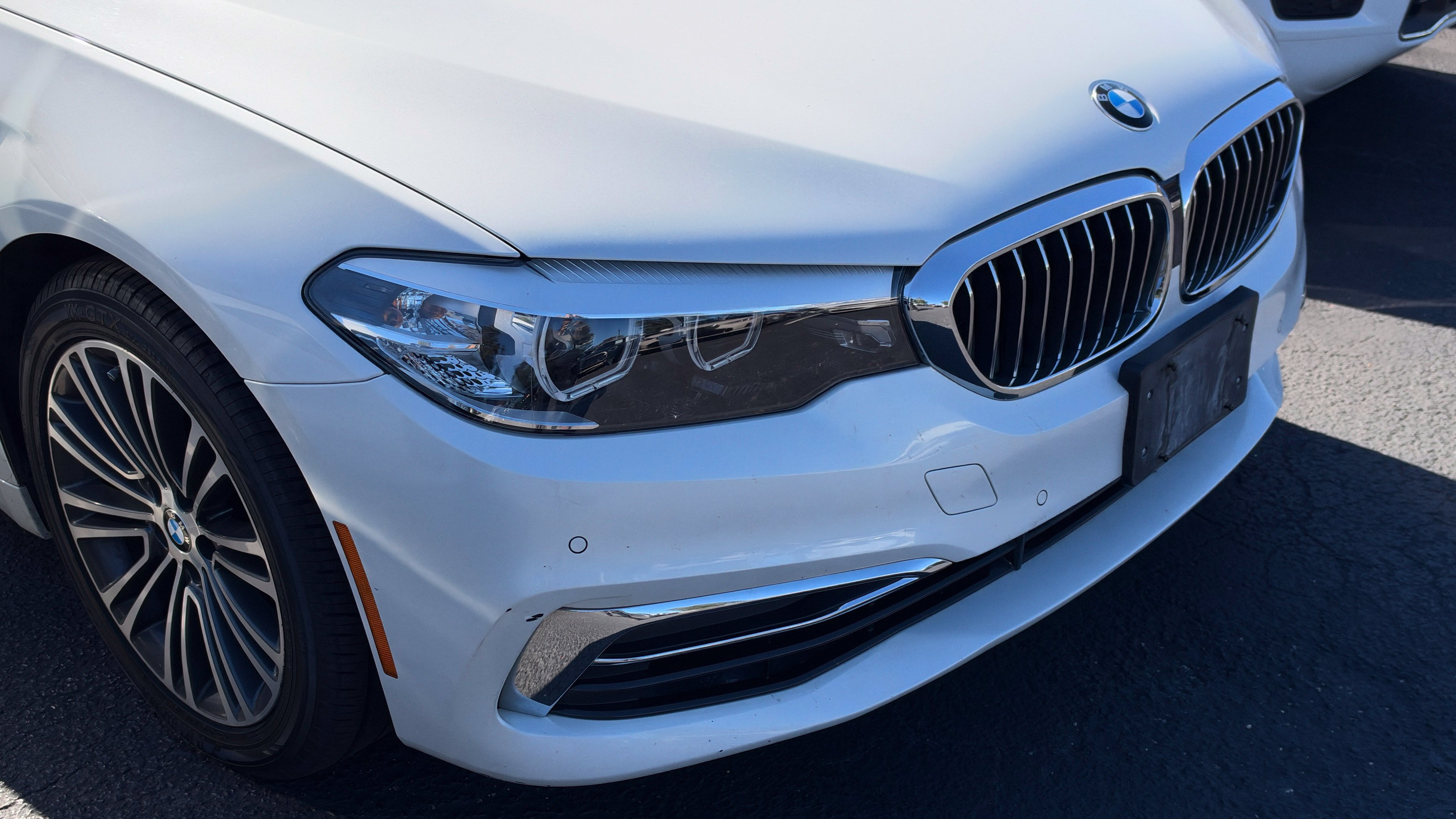 Used 2019 BMW 540i RWD image 2