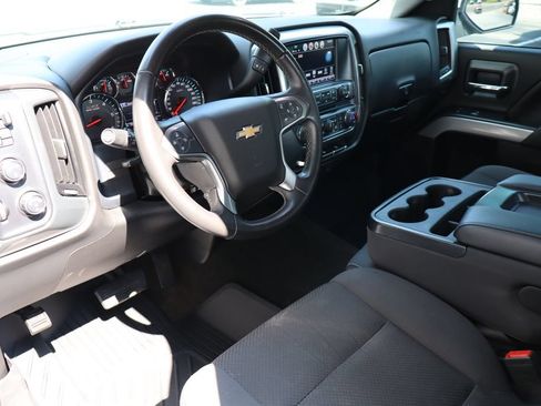 Used 2017 Chevrolet Silverado 1500 LT w/ All Star Edition AWD/4WD image 4