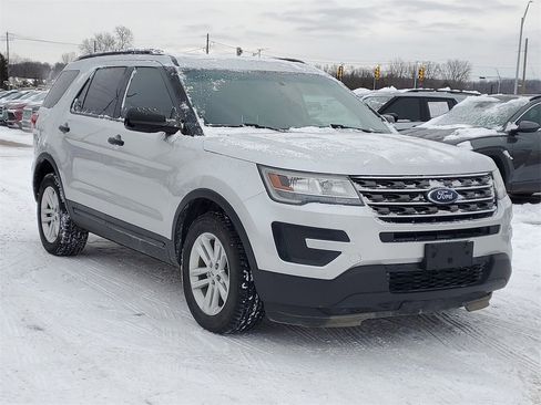 Used 2016 Ford Explorer 4WD image 4