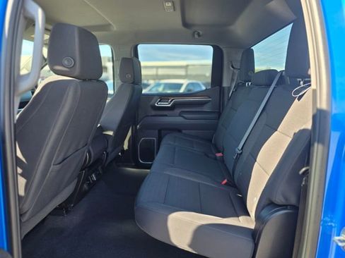 Used 2025 Chevrolet Silverado 1500 LT RWD image 15