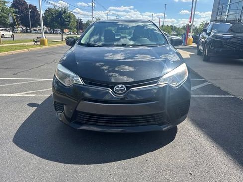 Used 2016 Toyota Corolla LE FWD image 8