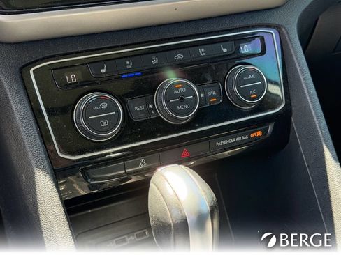 Used 2021 Volkswagen Atlas SEL Premium AWD/4WD image 21