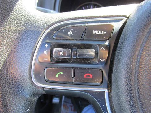 Used 2019 Kia Sportage LX image 15