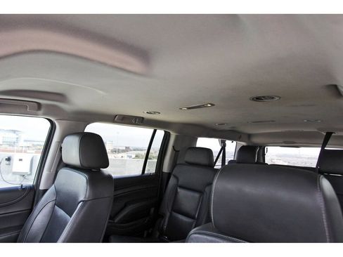 Used 2019 GMC Yukon XL SLT image 12