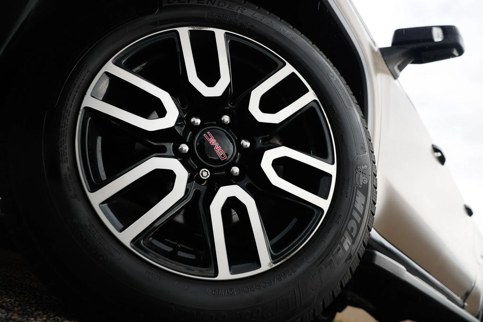 Used 2021 GMC Sierra 1500 AT4 AWD/4WD image 31