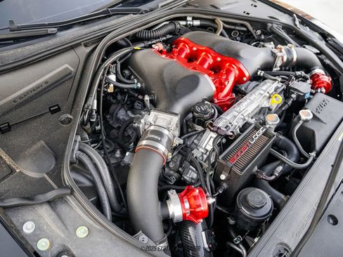 Used 2014 Nissan GT-R Premium w/ Premium Interior Package AWD/4WD image 18