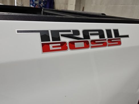 Used 2023 Chevrolet Silverado 1500 LT Trail Boss w/ Protection Package image 31