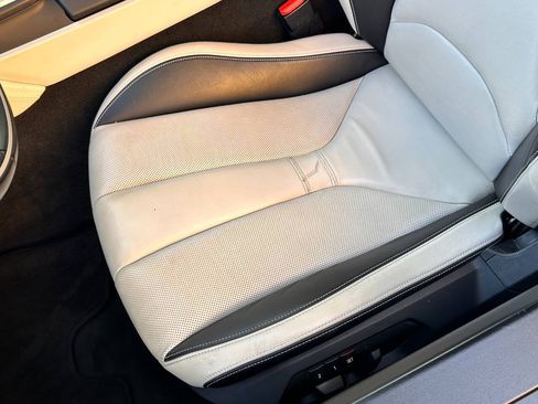 Used 2019 BMW i8 Roadster AWD/4WD image 74