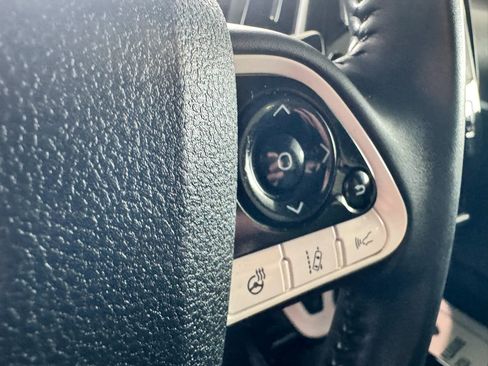 Used 2018 Toyota Prius Prime Advanced image 22