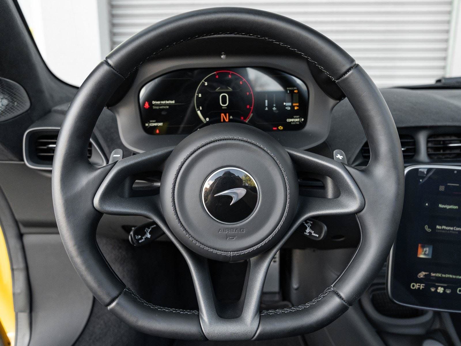 Used 2025 McLaren Artura Spider RWD image 13