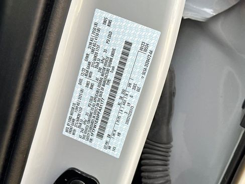 Certified 2023 Ford F150 Lariat w/ Equipment Group 502A High image 29