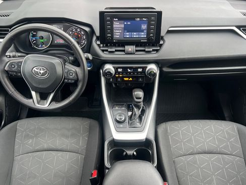 Certified 2021 Toyota RAV4 XLE image 10