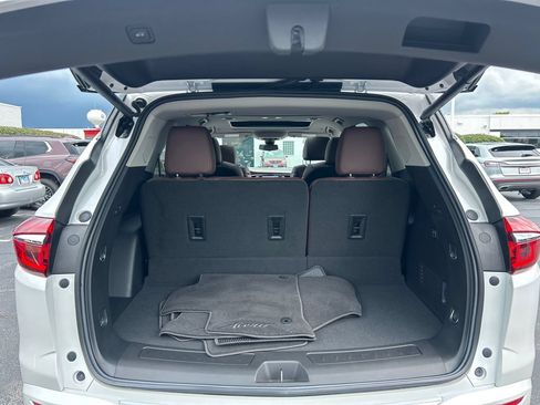 Certified 2020 Buick Enclave Avenir w/ Avenir Technology Package FWD image 38