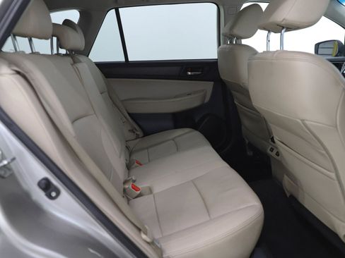 Used 2015 Subaru Outback 2.5i Limited image 14