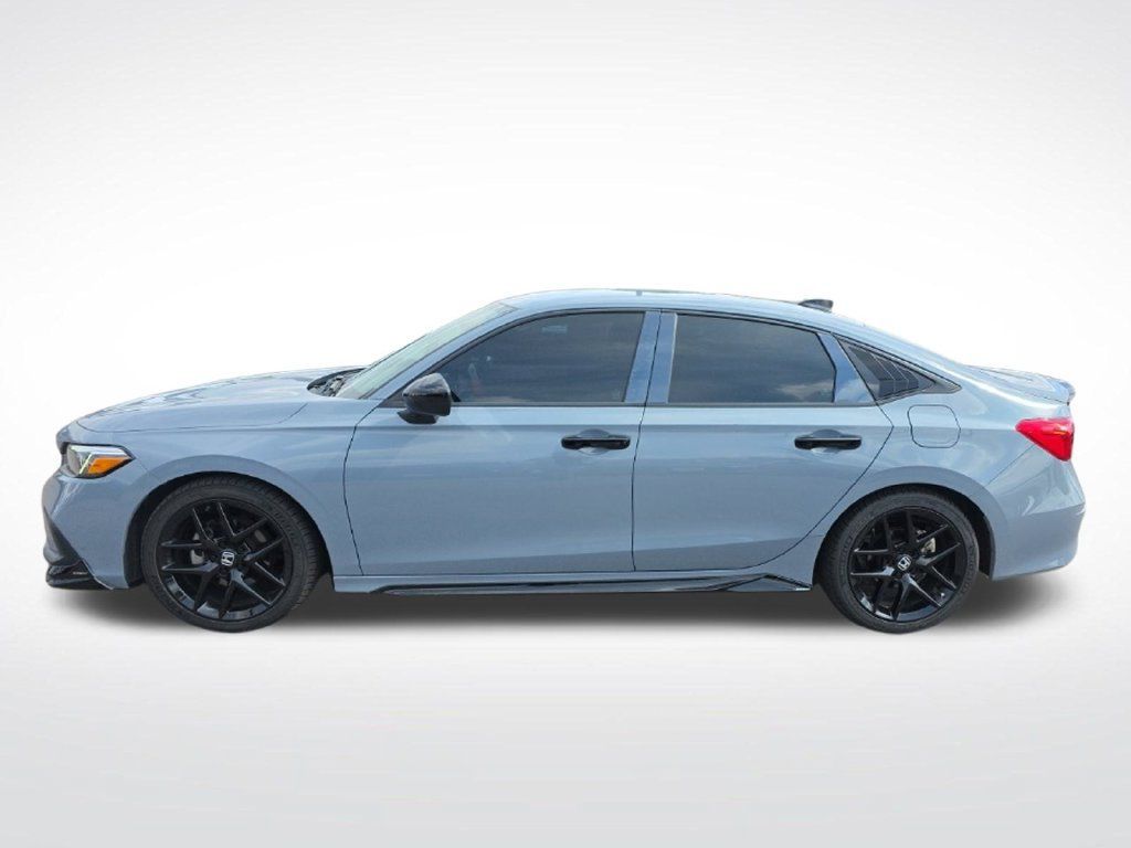 Used 2022 Honda Civic Sport image 3