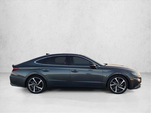 Used 2023 Hyundai Sonata SEL Plus FWD image 4