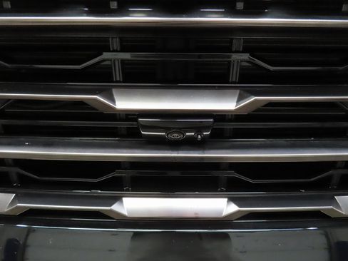 Used 2025 GMC Sierra 2500 AT4X image 55