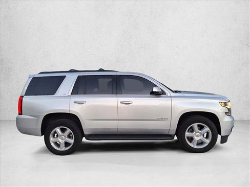 Used 2019 Chevrolet Tahoe LT RWD image 4