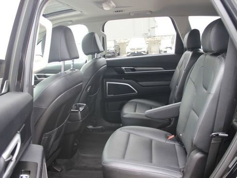 Certified 2022 Kia Telluride S image 25