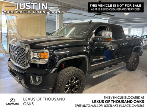 Used 2016 GMC Sierra 2500 Denali w/ Duramax Plus Package AWD/4WD image 1