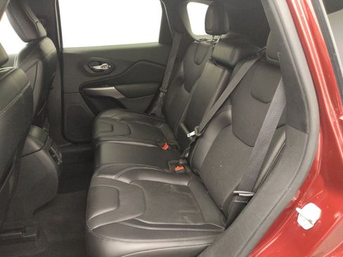 Used 2020 Jeep Cherokee High Altitude image 18