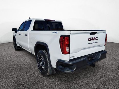 Used 2019 GMC Sierra 1500 4x4 Crew Cab w/ Convenience Package image 5