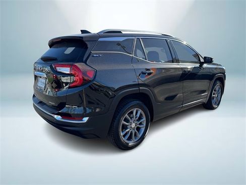 Used 2022 GMC Terrain SLT w/ Infotainment Package II image 5