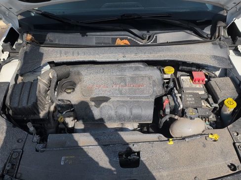 Used 2022 Jeep Compass Limited image 58