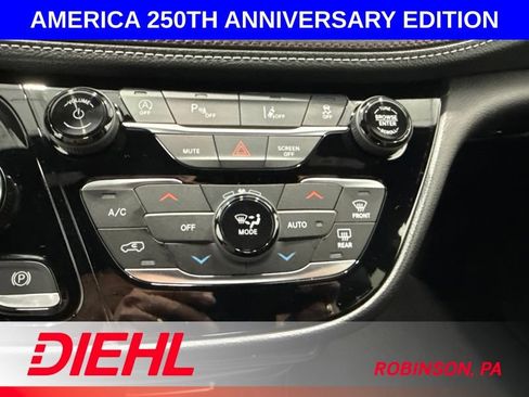 New 2027 Chrysler Pacifica Select FWD image 35
