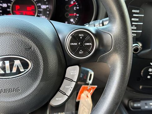 Used 2018 Kia Soul w/ Convenience Package FWD image 26
