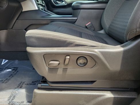 Used 2021 Chevrolet Tahoe LS RWD image 12