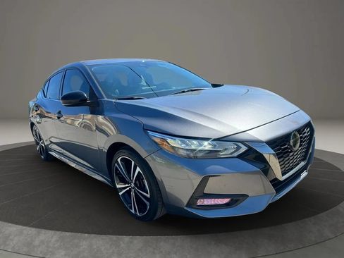 Used 2021 Nissan Sentra SR FWD image 2