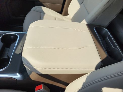 New 2026 GMC Sierra 3500 SLT w/ SLT Premium Package image 27