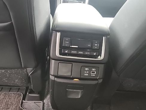 Certified 2023 Subaru Ascent Onyx Edition Limited image 7