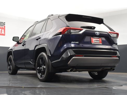 Used 2020 Toyota RAV4 XSE image 30