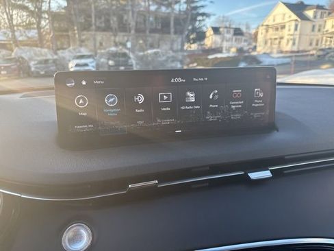 Used 2025 Genesis GV70 2.5T image 10