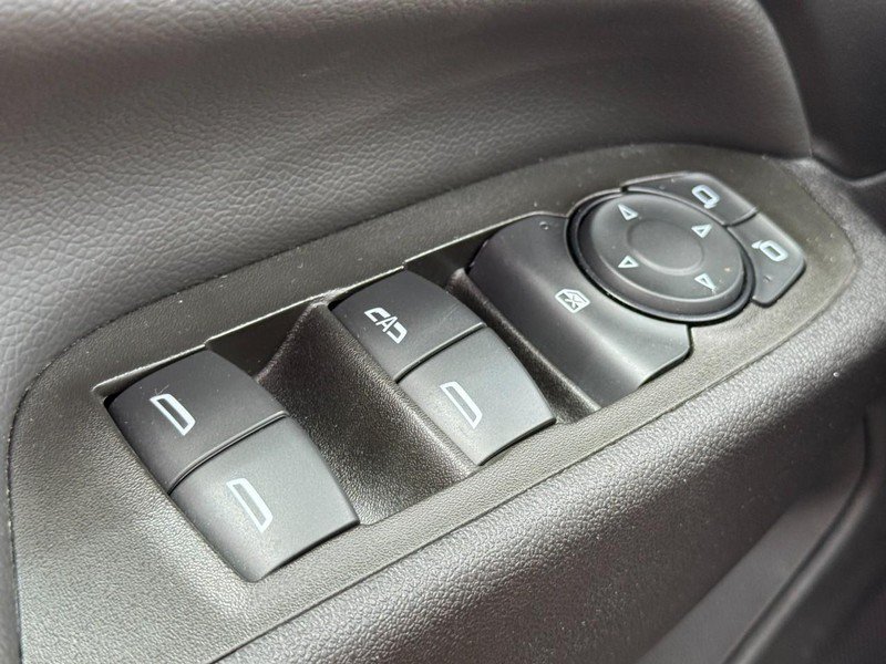 Used 2024 Chevrolet Equinox LT w/ LPO, Floor Liner Package FWD image 22