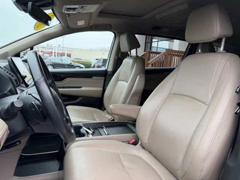 Used 2018 Honda Odyssey Elite image 14