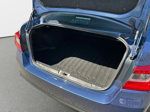 Used 2019 Subaru Legacy 2.5i Premium image 19