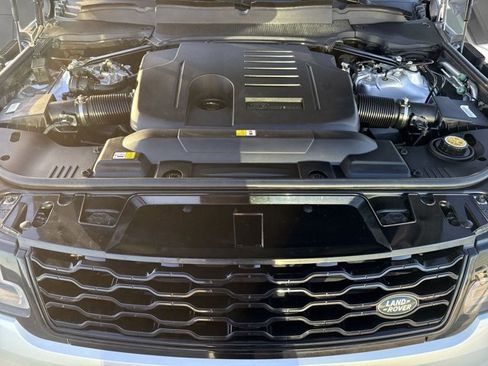 Used 2022 Land Rover Range Rover Sport HST image 29