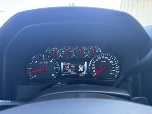 Used 2017 Chevrolet Silverado 1500 LT w/ LT Convenience Package image 26