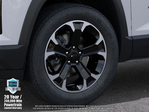 New 2026 Chevrolet Equinox LT w/ Safety and Technology Package FWD image 9