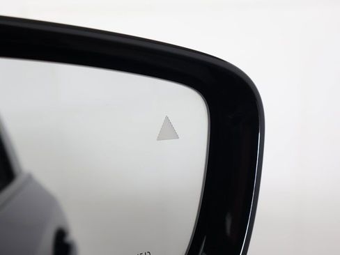 Used 2023 BMW M5 w/ Competition Package image 39