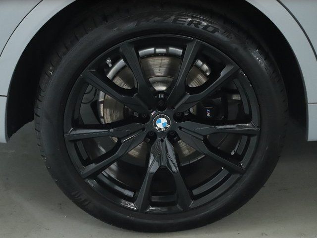 Used 2024 BMW X7 xDrive40i w/ Executive Package AWD/4WD image 13
