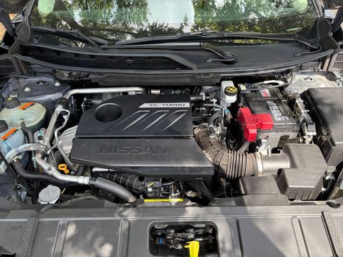 Used 2025 Nissan Rogue SV FWD image 34