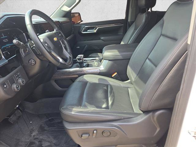 Certified 2025 Chevrolet Silverado 1500 LTZ w/ LTZ Convenience Package II RWD image 16
